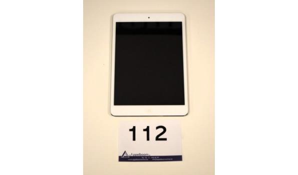 tablet APPLE, type A1432, werking niet gekend, mogelijks icloud locked, zonder kabels